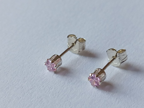 pinke zirkonia-silber-ohrringe-